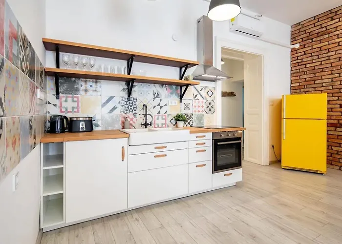 Modern Retreat For 8 Guests Apartman Budapest