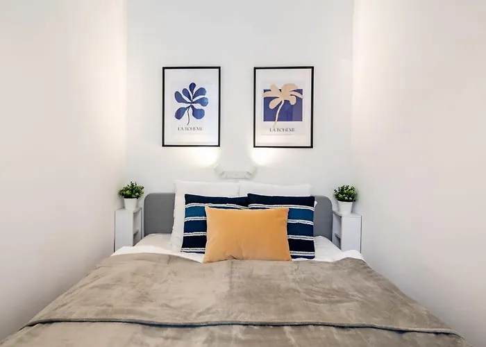 Modern Retreat For 8 Guests * Budapeszt
