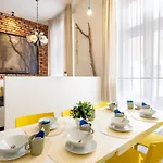 Lejlighed Modern Retreat For 8 Guests