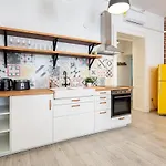 Modern Retreat For 8 Guests Lejlighed Budapest