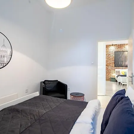 Modern Retreat For 8 Guests Apartamento *